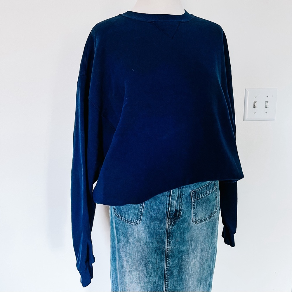 Vintage Russell Athletic | Blue Crewneck Sweatshirt